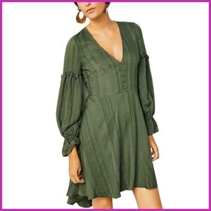 BCBGMaxAzria Olive Green Striped High Low Jacquard Dress